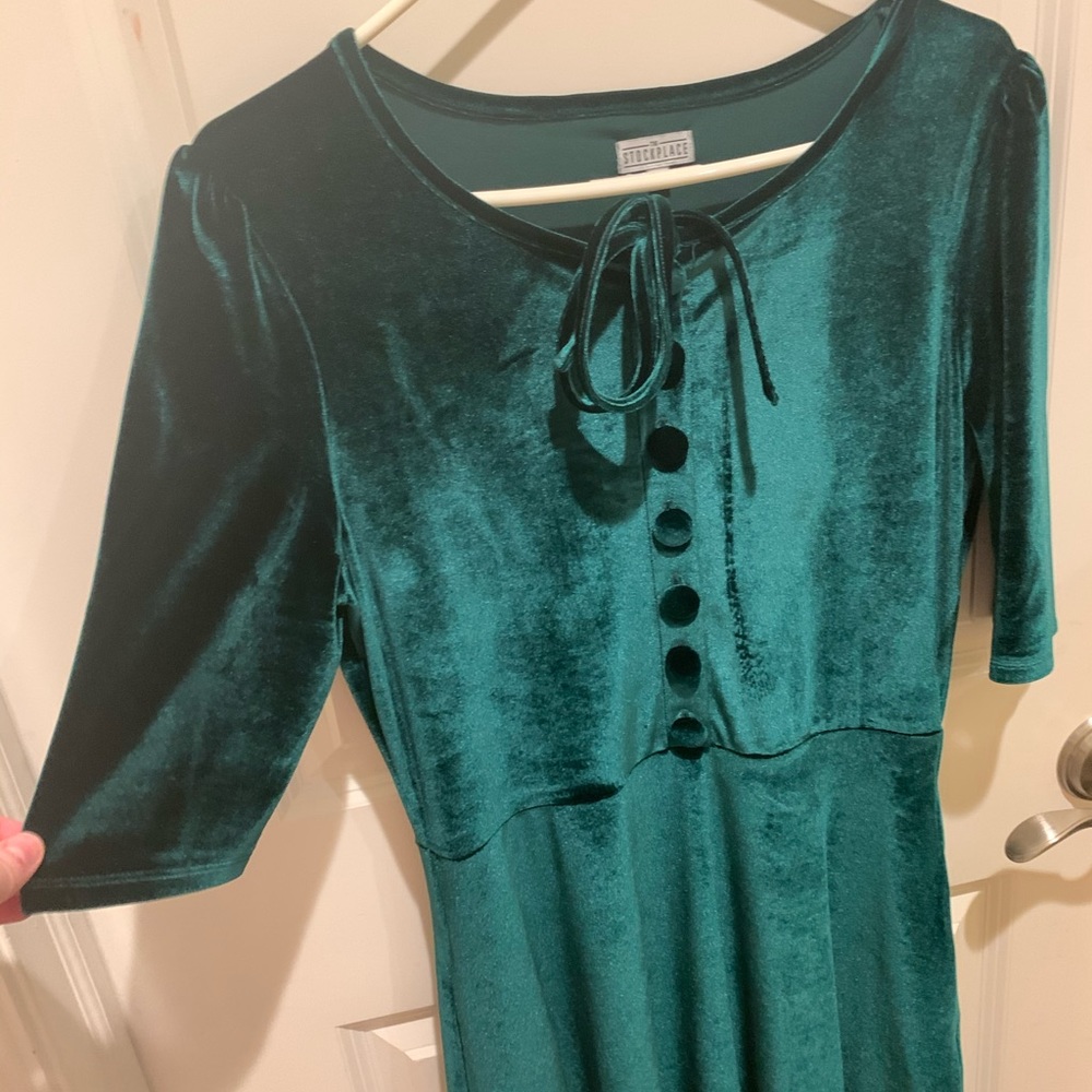Emerald green velvet midi dress